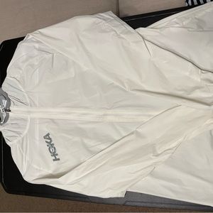 HOKA running wind jacket M